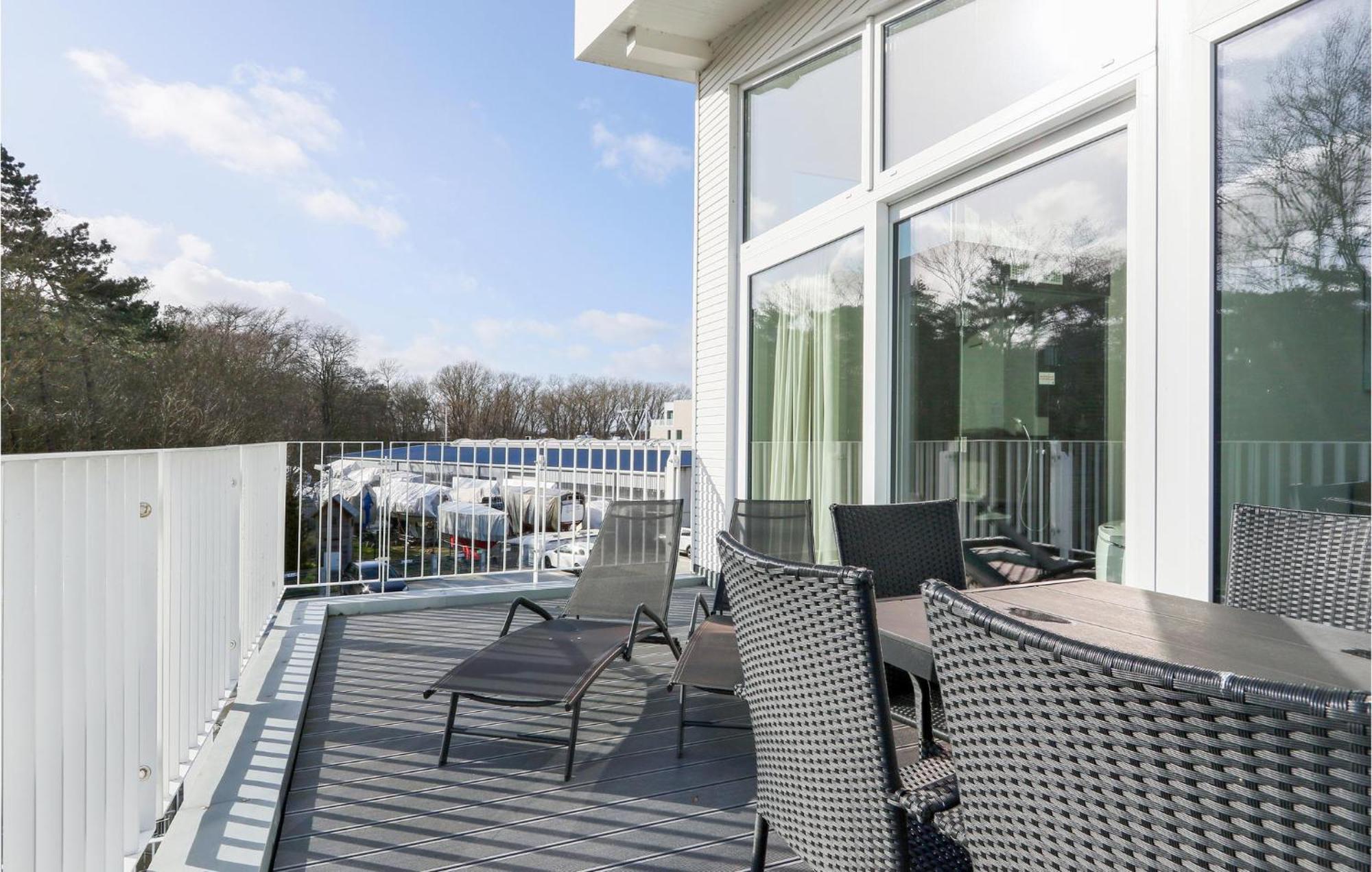 Duenenvilla Penthouse Lübeck Exteriör bild