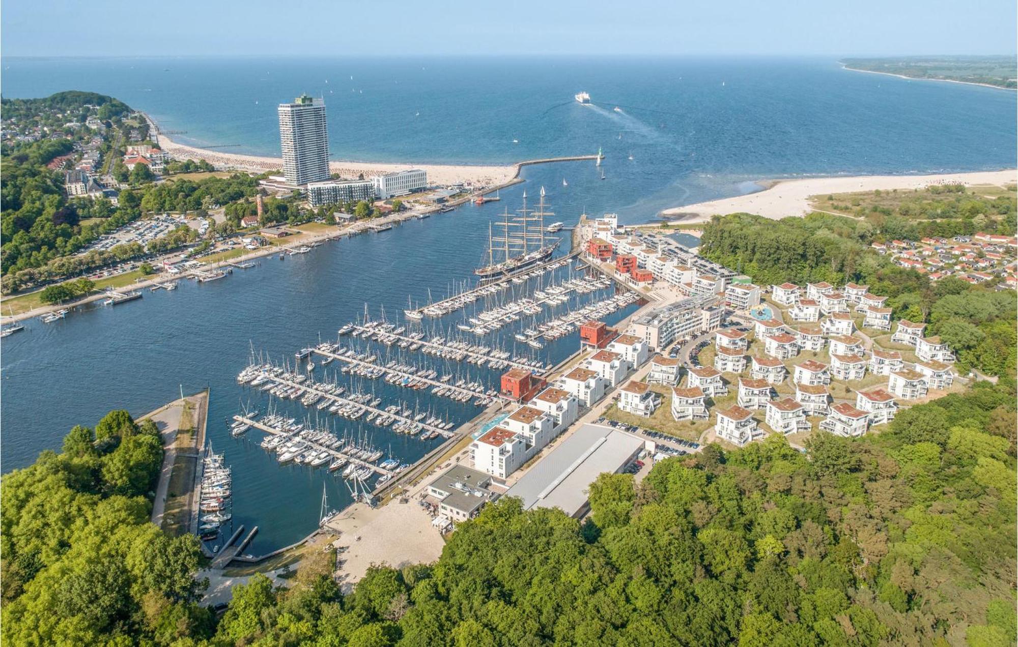 Duenenvilla Penthouse Lübeck Exteriör bild